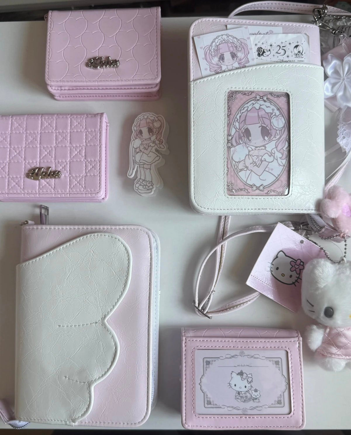 UDA Angel Wings Passport Organizer Wallet