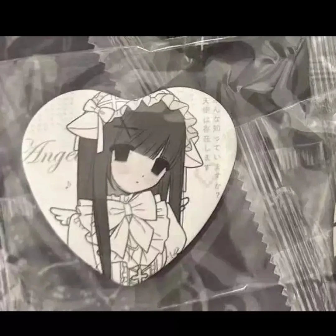 [Onlynana] Heart-Shaped Pinback Button Badge
