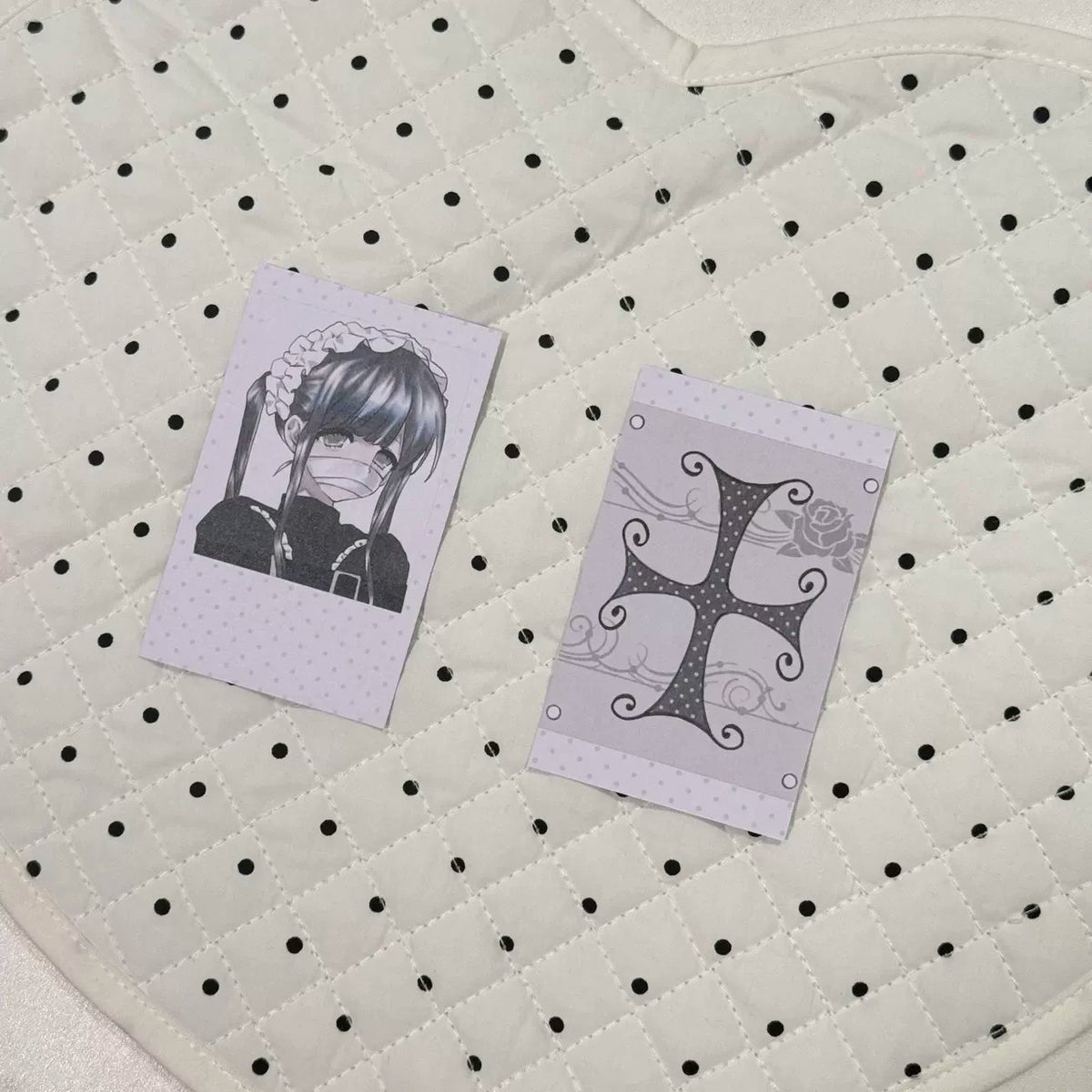 [Symbiont] Sticker Sheet & Photocard Collection