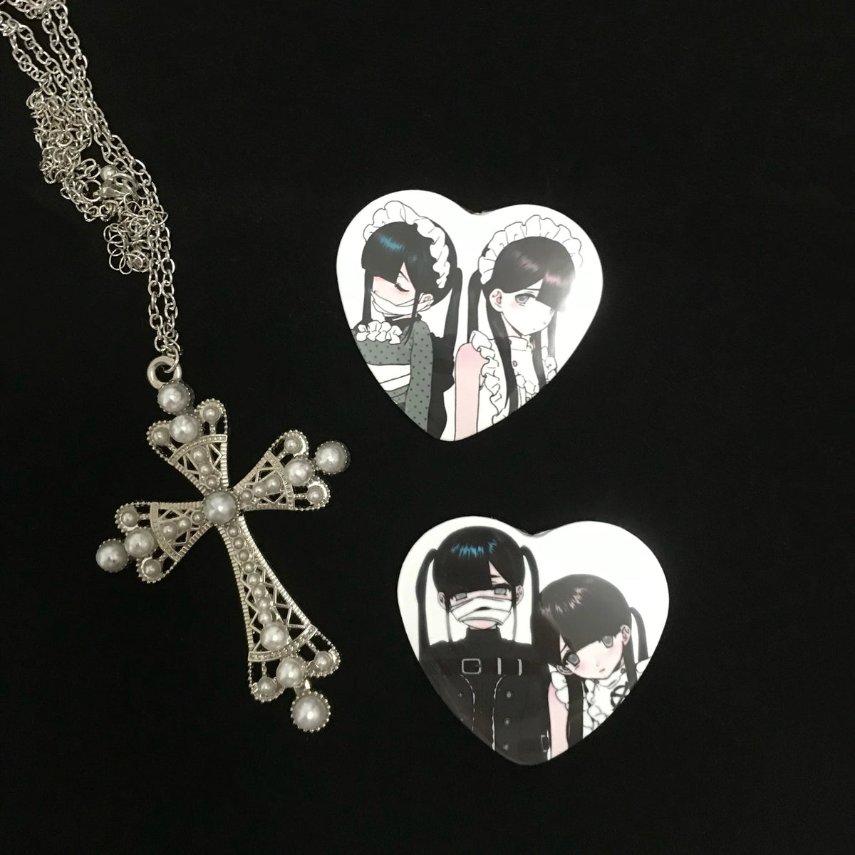 [Symbiont]  Heart Button Pin Badge (53×57mm)