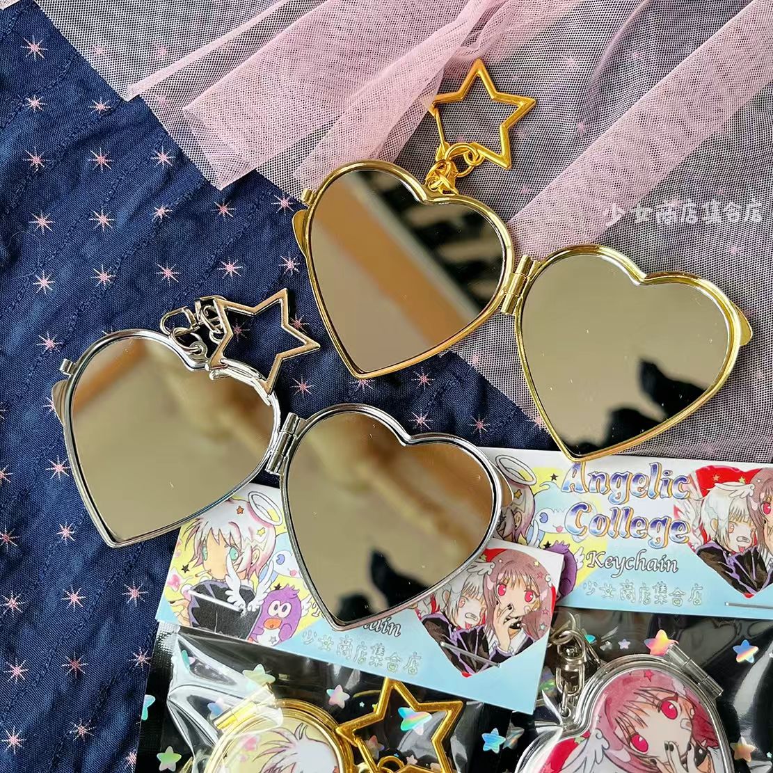 Angelic College heart mirror keychain open mirror detail