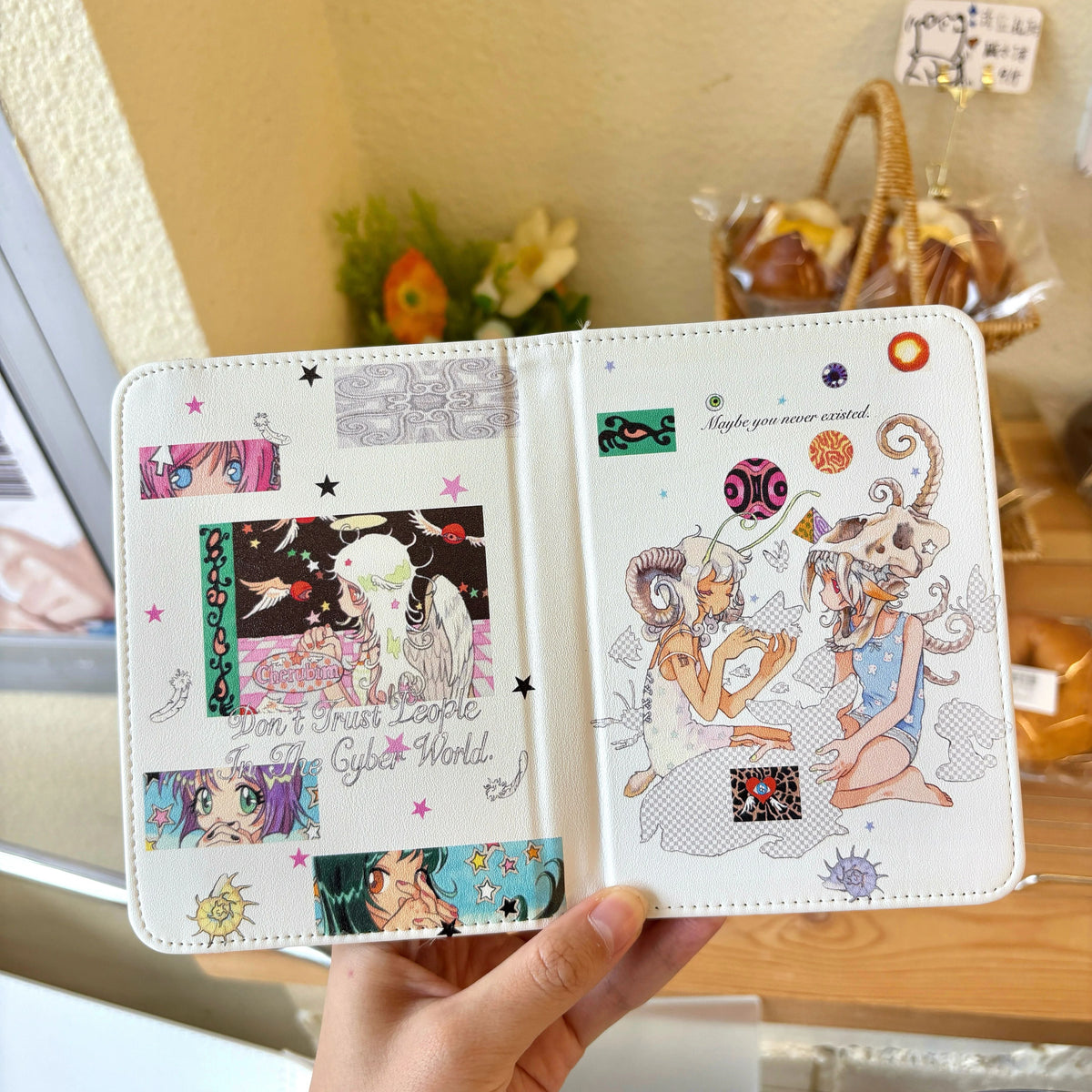 Oliwa×ACCIO passport holder interior art print